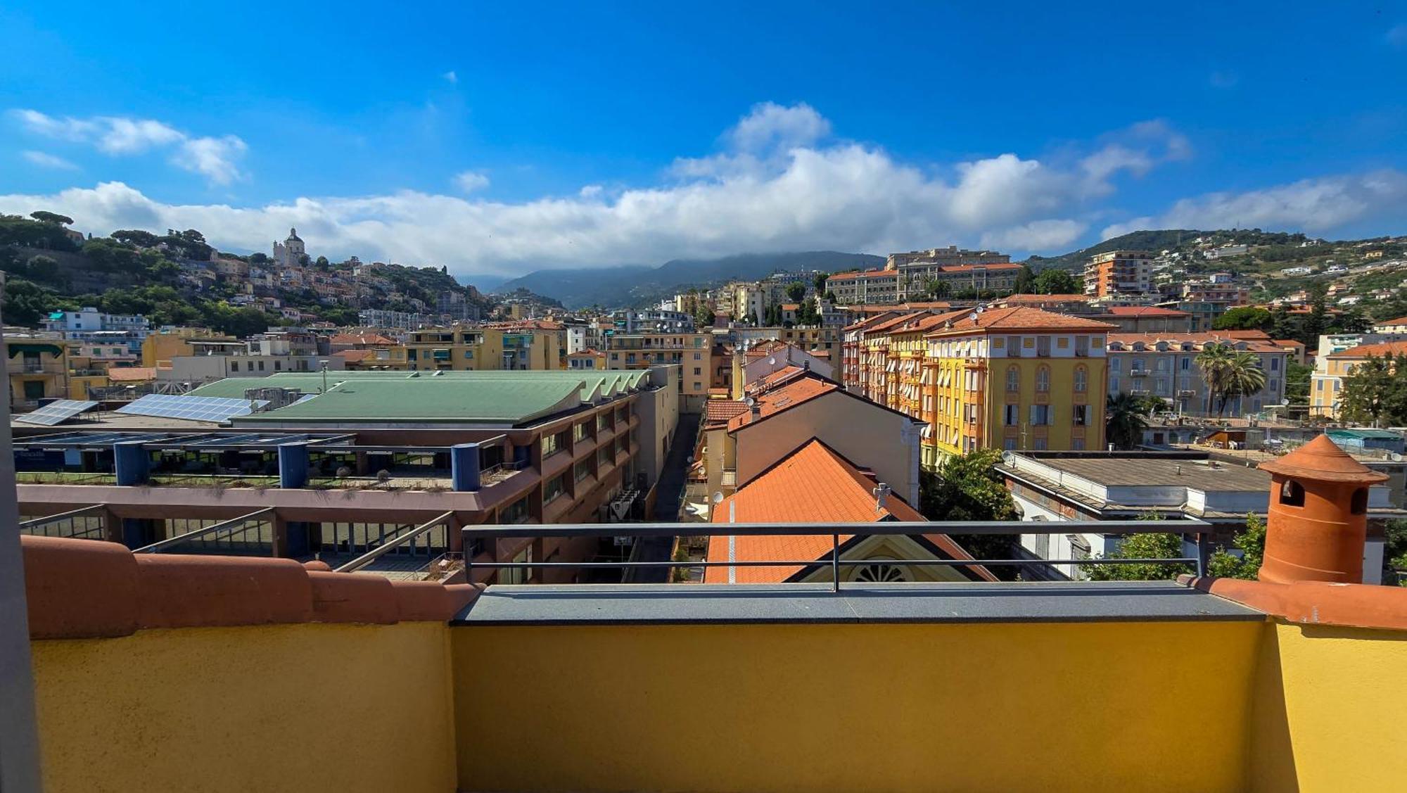 Centro Immobiliare Flagships Apartments San Remo Exterior foto